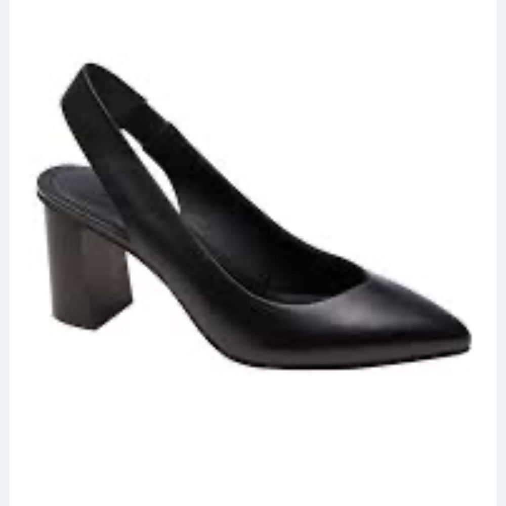 Banana republic BLOCK-HEEL SLINGBACK PUMP  size 6 NEW in Box